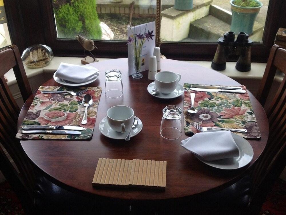 Yacht Bay View Gasthof 4*